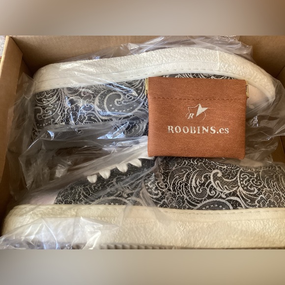 Spanish Leather Textile shoes - Picture 4 of 10